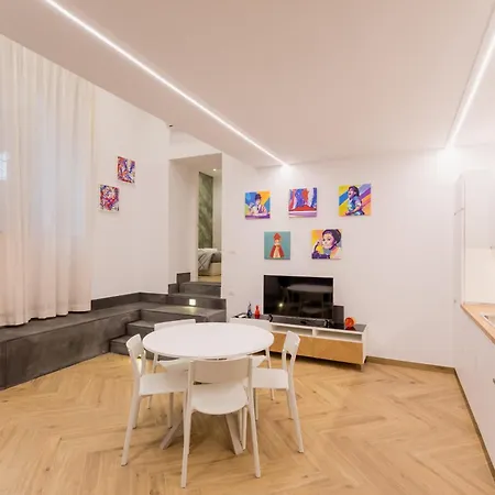 Apartment Dado